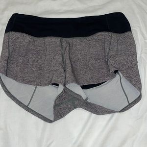 Grey 2.5 Lululemon speed up WORN ONCE size 4